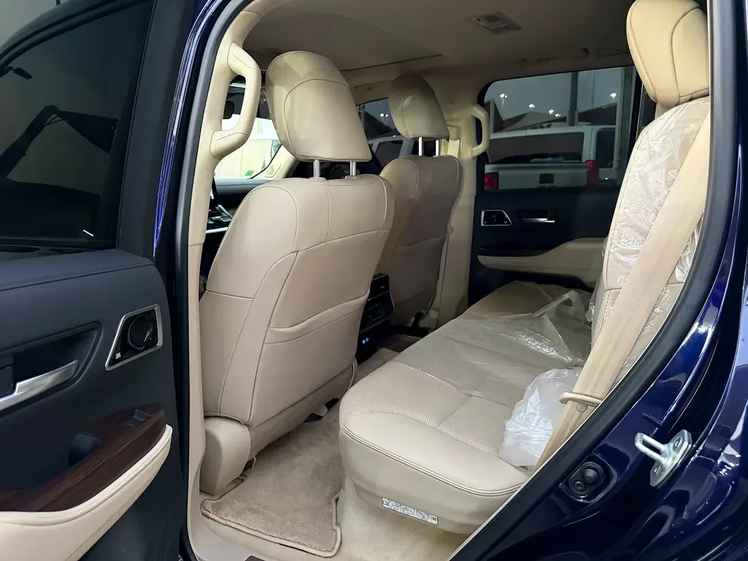 Toyota Land Cruiser 3.4 AT AWD (309 hp) - 7