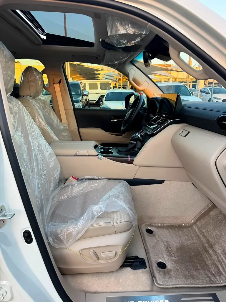Toyota Land Cruiser 3.4 AT AWD (309 حصان) - 10
