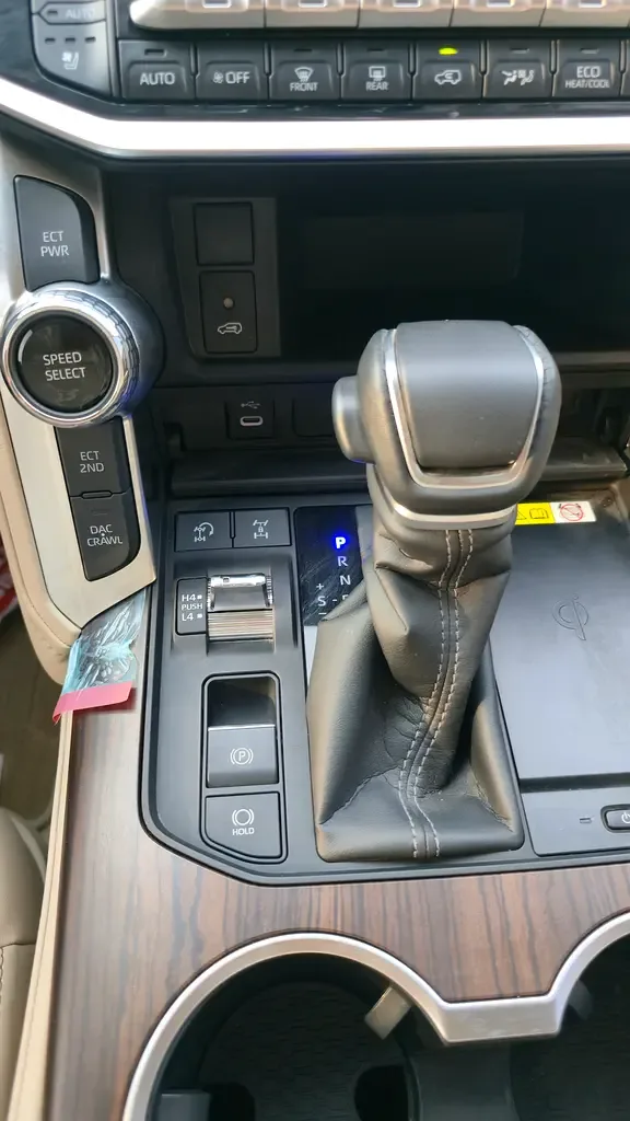 Toyota Land Cruiser 3.4 AT AWD (309 hp) - 13