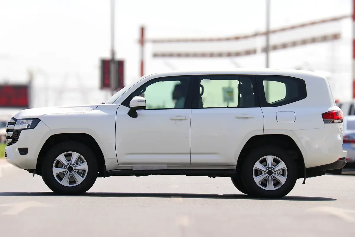 Toyota Land Cruiser 3.4 AT AWD (309 hp) - 2