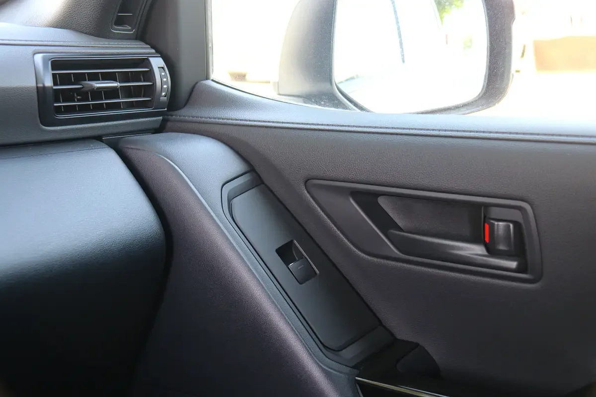 Toyota Land Cruiser 3.4 AT AWD (309 hp) - 8