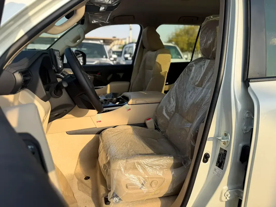 Toyota Land Cruiser 3.4 AT AWD (309 حصان) - 9