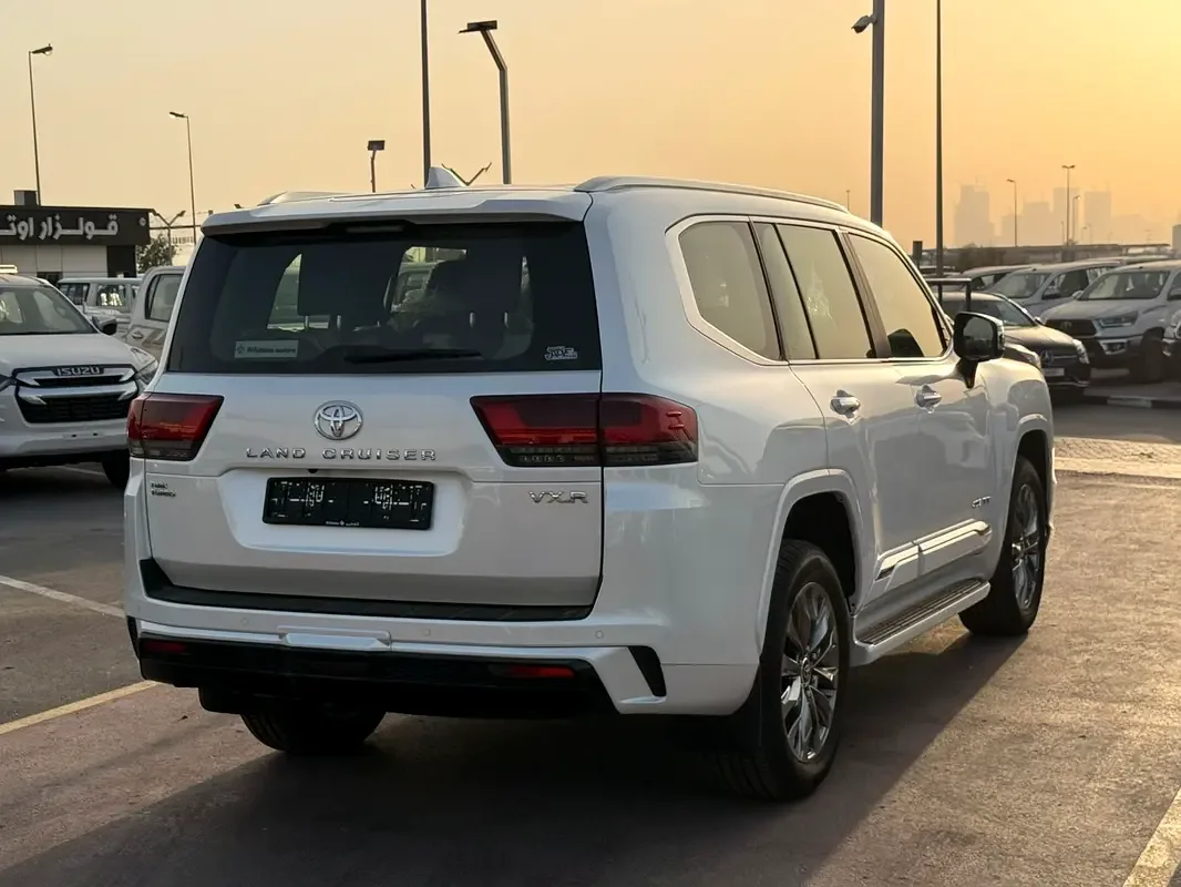 Toyota Land Cruiser 3.4 AT AWD (309 hp) - 5