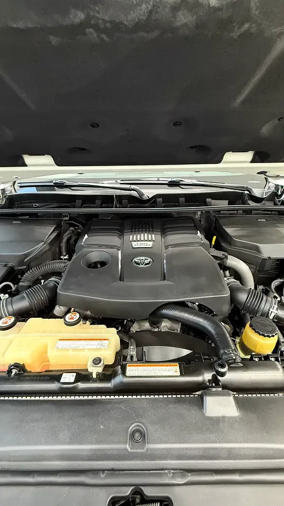 Toyota Land Cruiser 3.4 AT AWD (309 hp) - 17