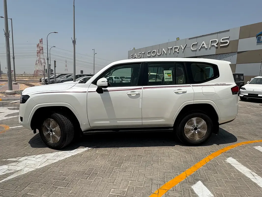 Toyota Land Cruiser 3.4 AT AWD (415 hp) - 2