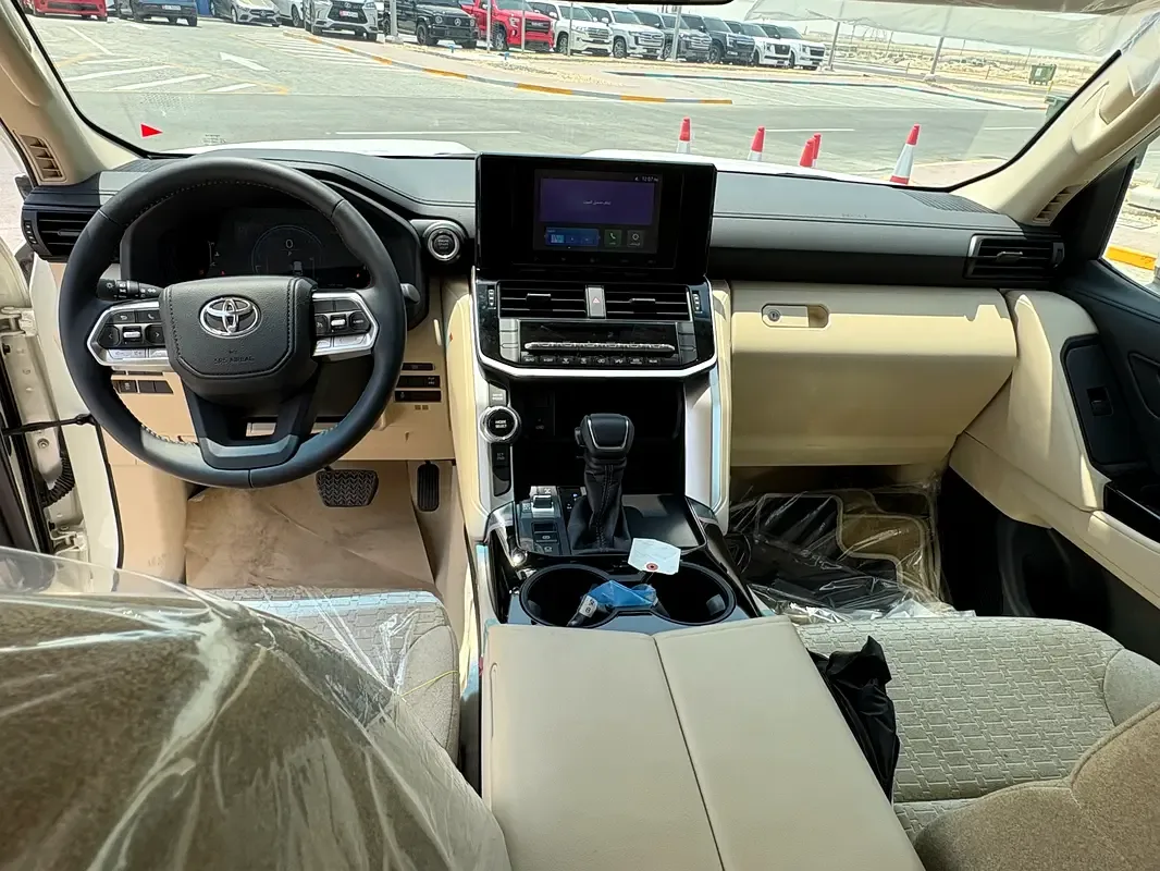 Toyota Land Cruiser 3.4 AT AWD (415 hp) - 7