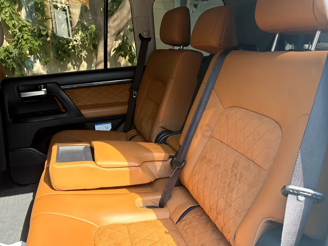 Toyota Land Cruiser 3.4 AT AWD (415 hp) - 6