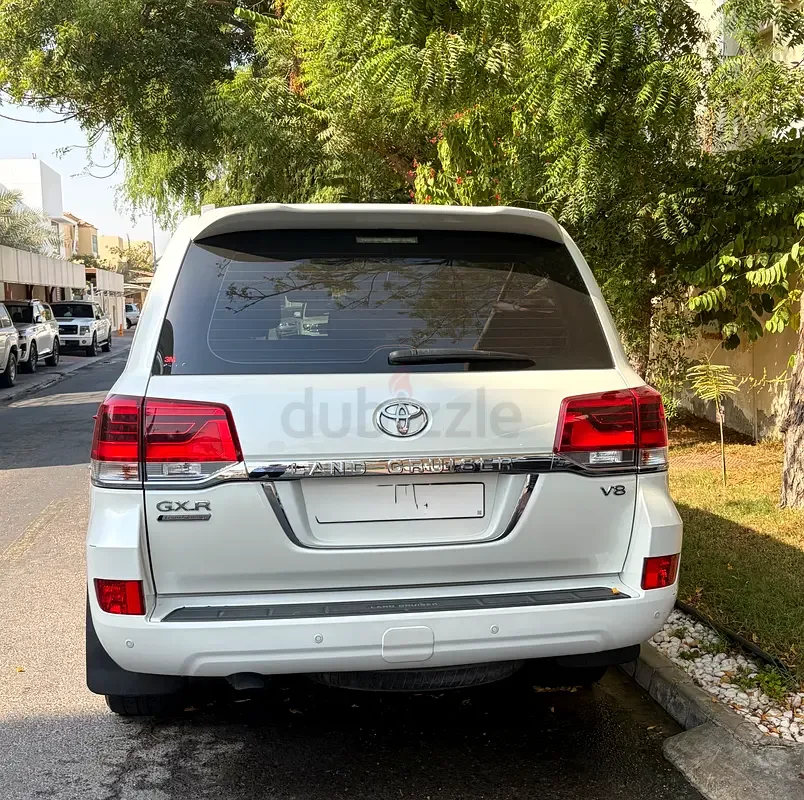 Toyota Land Cruiser 3.4 AT AWD (415 hp) - 4