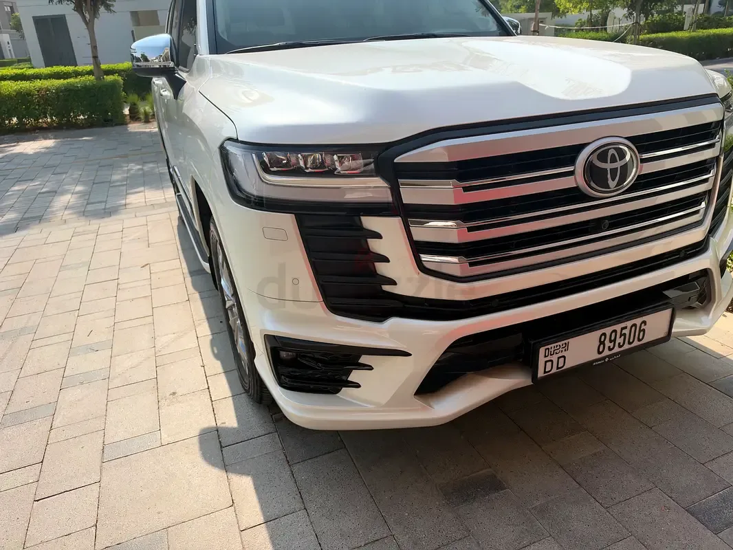 Toyota Land Cruiser 3.4 AT AWD (415 hp)