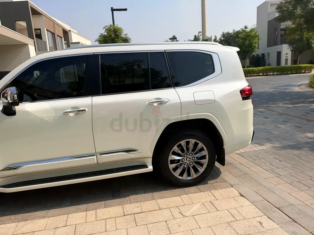 Toyota Land Cruiser 3.4 AT AWD (415 hp) - 3