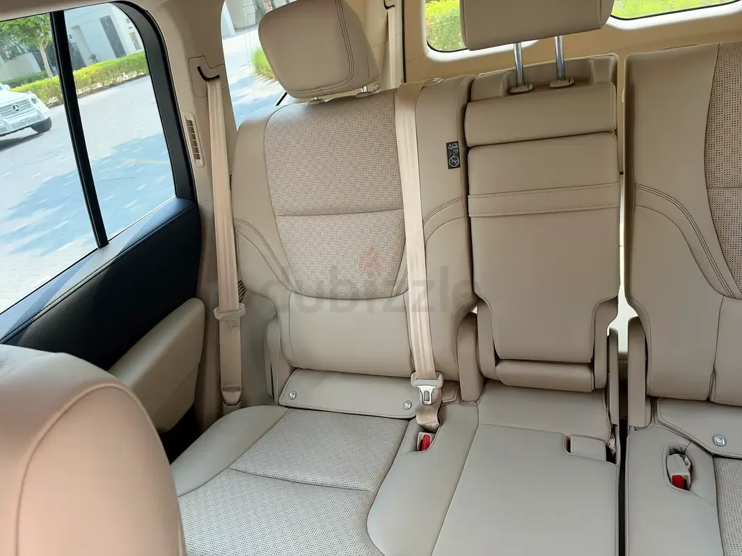 Toyota Land Cruiser 3.4 AT AWD (415 hp) - 12