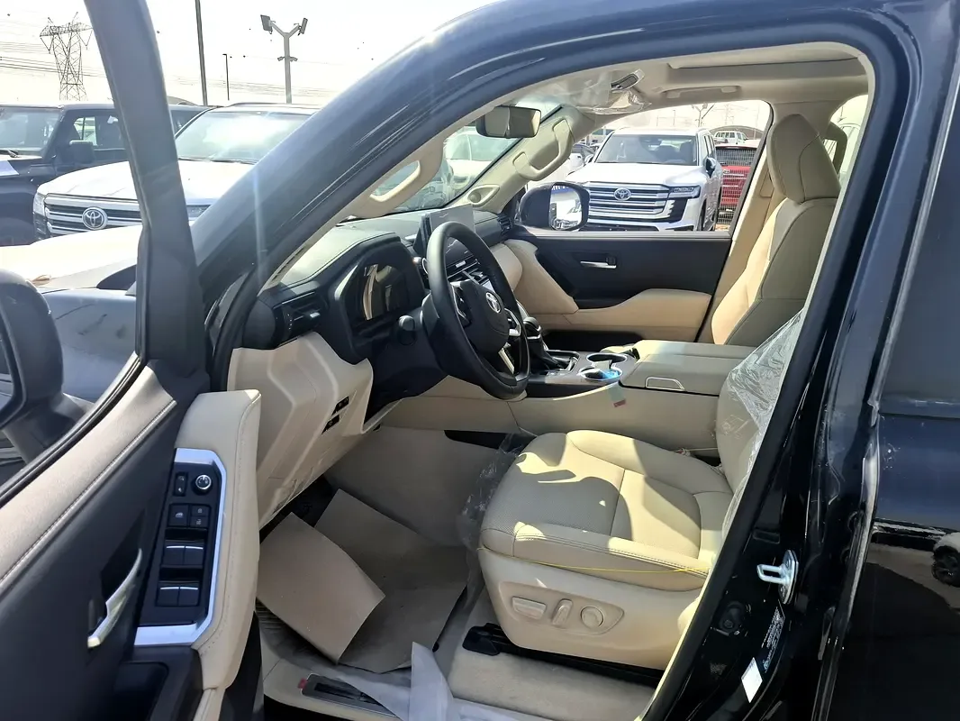 Toyota Land Cruiser 3.4 AT AWD (457 حصان) - 5
