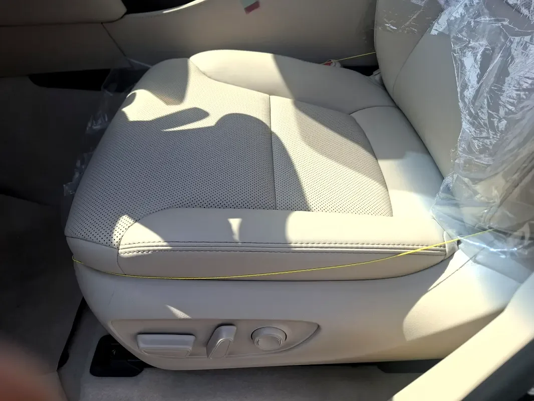 Toyota Land Cruiser 3.4 AT AWD (457 حصان) - 6