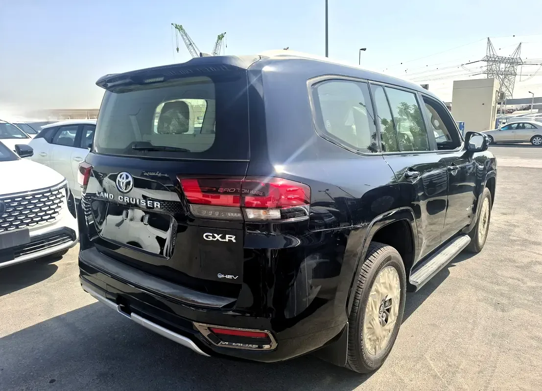 Toyota Land Cruiser 3.4 AT AWD (457 حصان) - 13