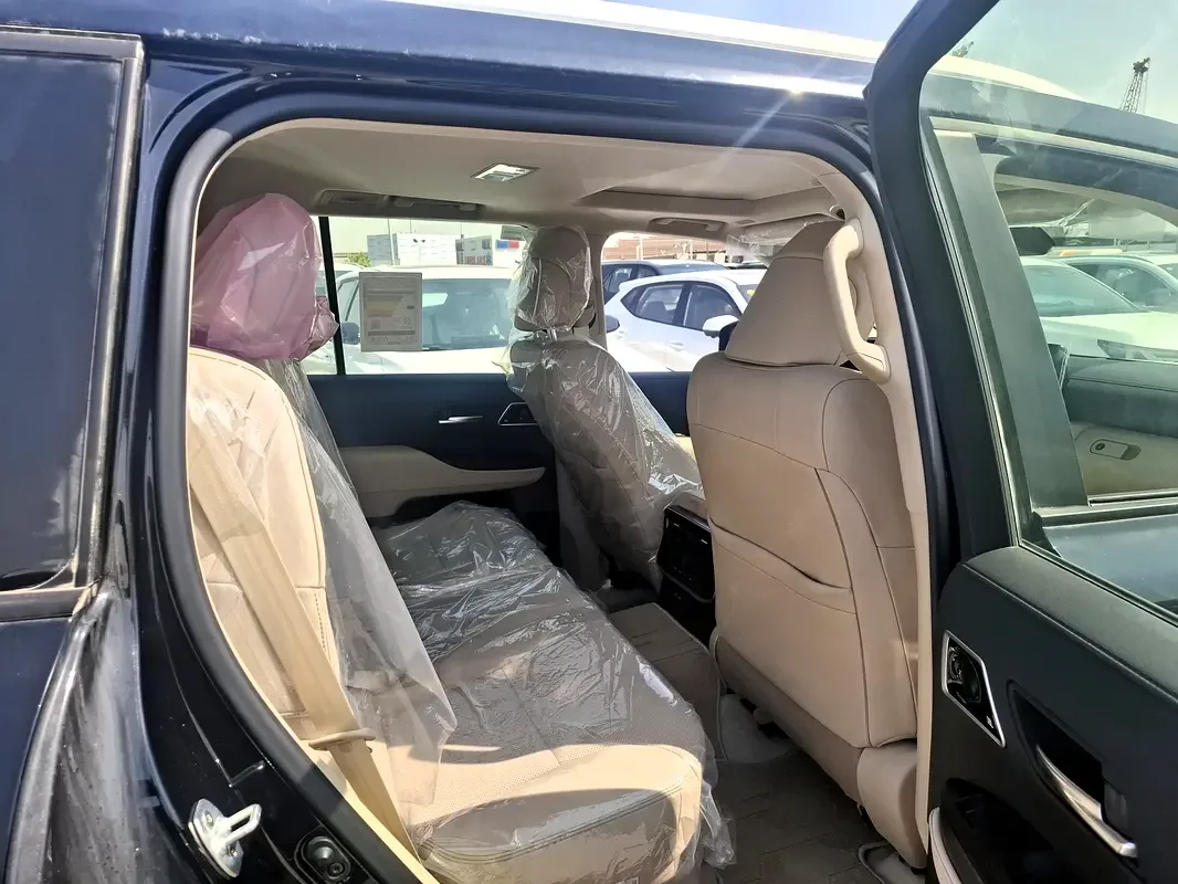 Toyota Land Cruiser 3.4 AT AWD (457 حصان) - 17