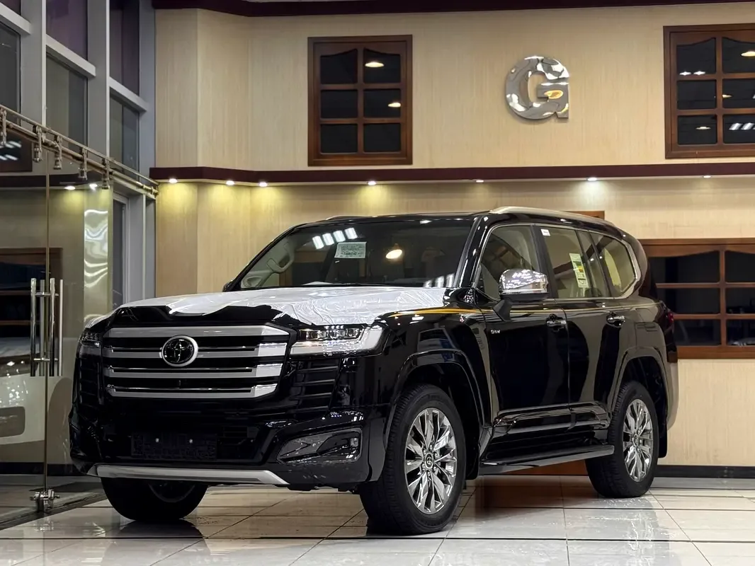 Toyota Land Cruiser 3.4 AT AWD (457 حصان)