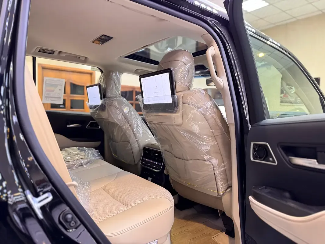 Toyota Land Cruiser 3.4 AT AWD (457 حصان) - 17