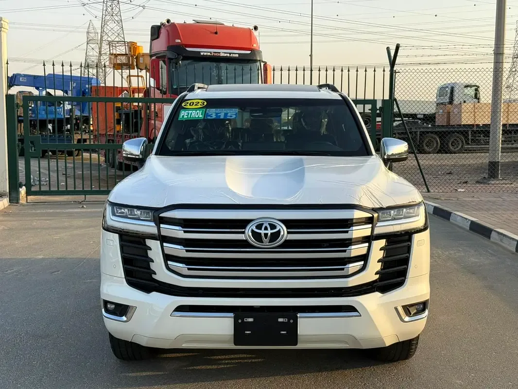 Toyota Land Cruiser 3.5 AT 4WD (415 hp)