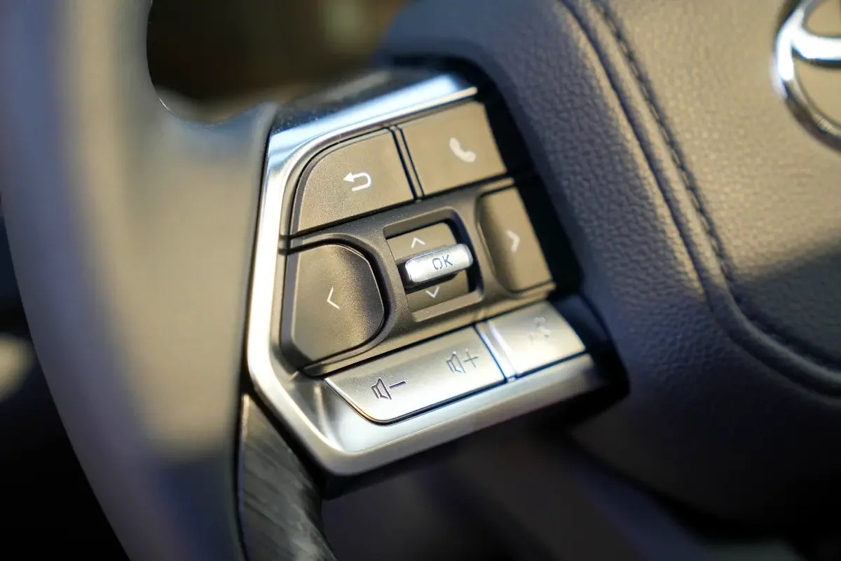 Toyota Land Cruiser 3.5 AT 4WD (415 حصان) - 17