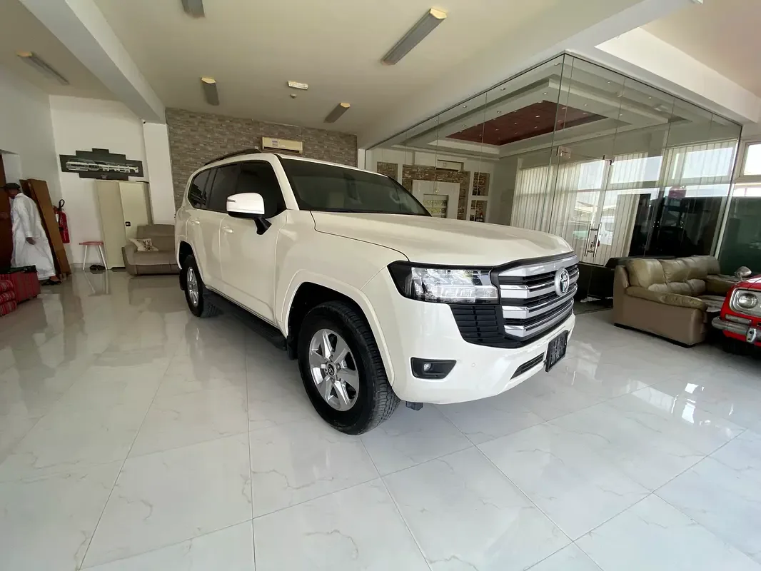 Toyota Land Cruiser 3.5 AT 4WD (415 hp)