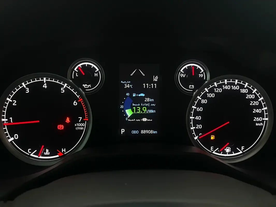 Toyota Land Cruiser 3.5 AT 4WD (415 hp) - 11