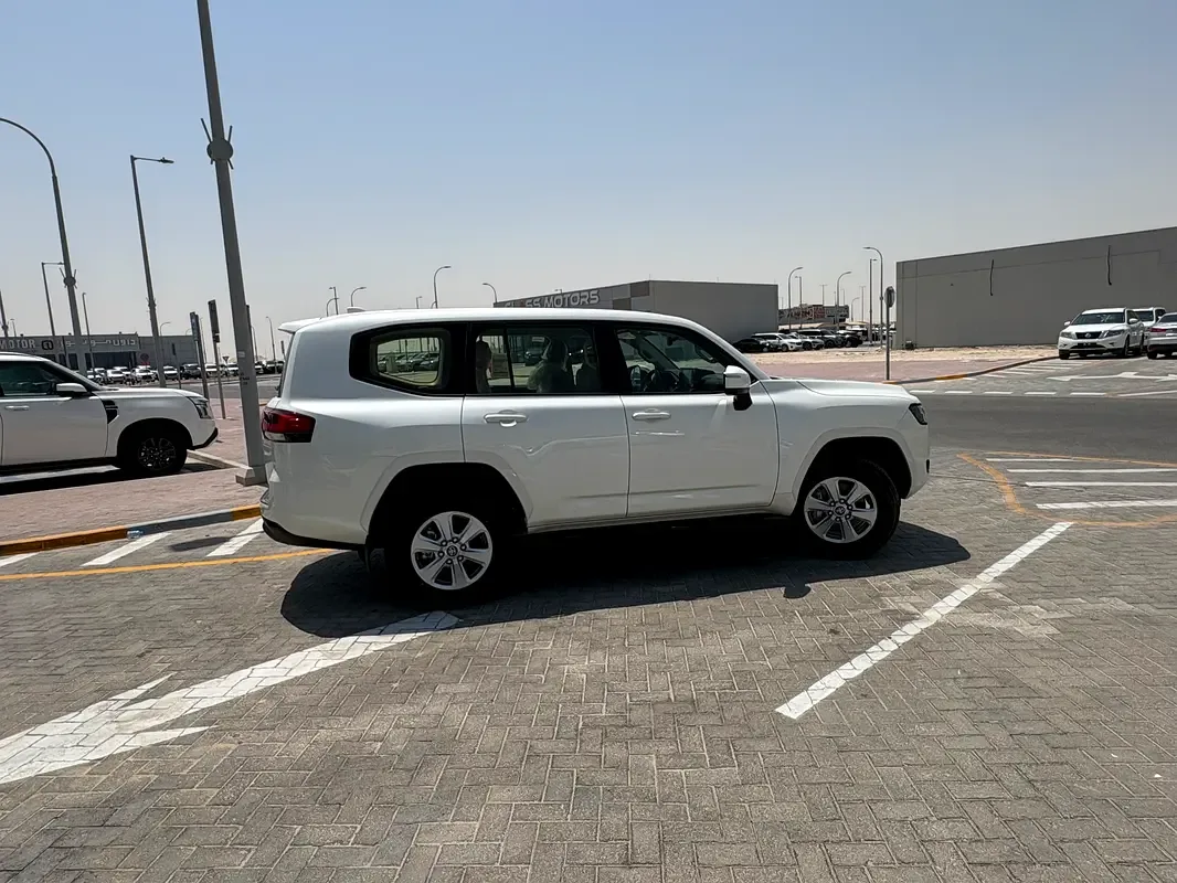 Toyota Land Cruiser 3.5 AT 4WD (415 hp) - 3