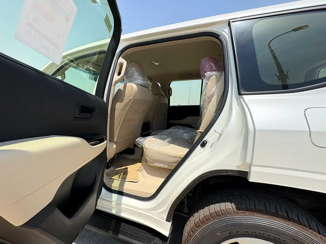 Toyota Land Cruiser 3.5 AT 4WD (415 hp) - 6