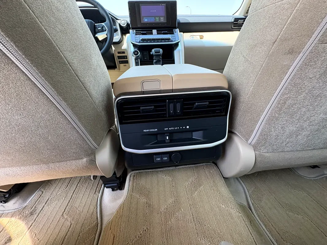 Toyota Land Cruiser 3.5 AT 4WD (415 hp) - 8