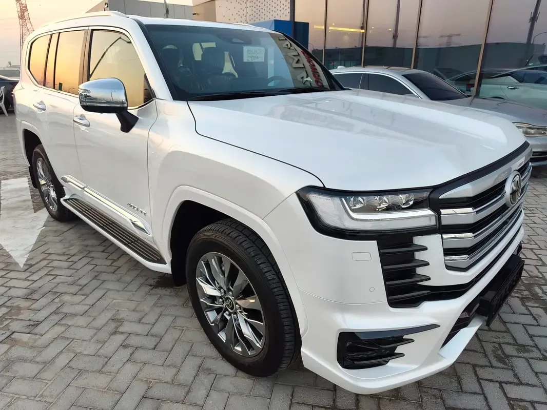 Toyota Land Cruiser 3.5 AT 4WD (415 hp)