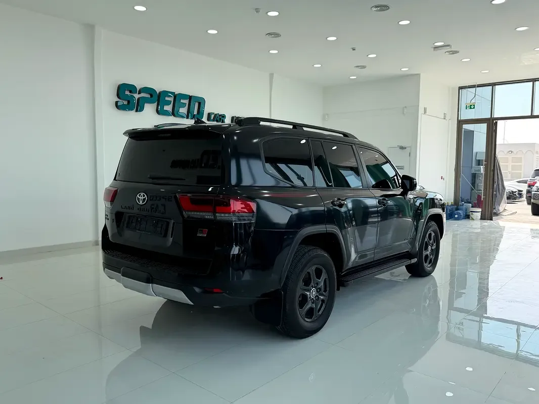 Toyota Land Cruiser 3.5 AT 4WD (415 hp) - 13
