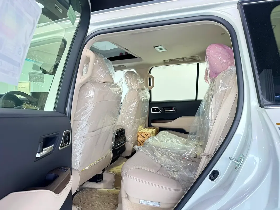 Toyota Land Cruiser 3.5 AT 4WD (415 hp) - 8