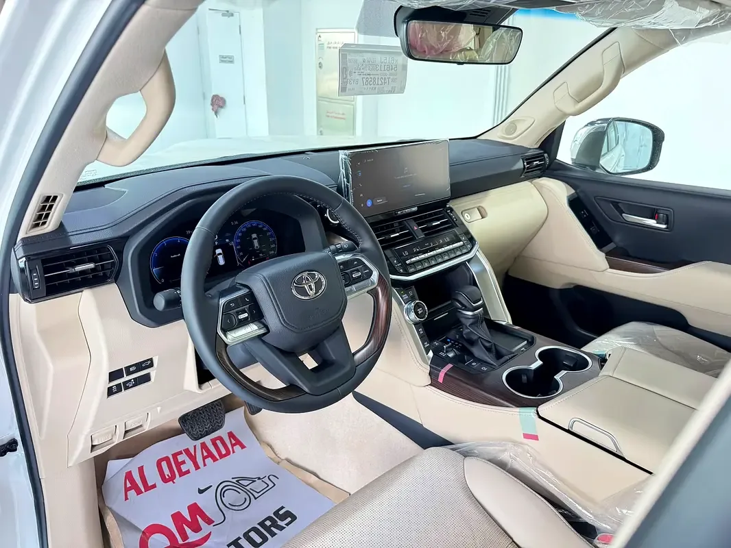 Toyota Land Cruiser 3.5 AT 4WD (415 hp) - 11