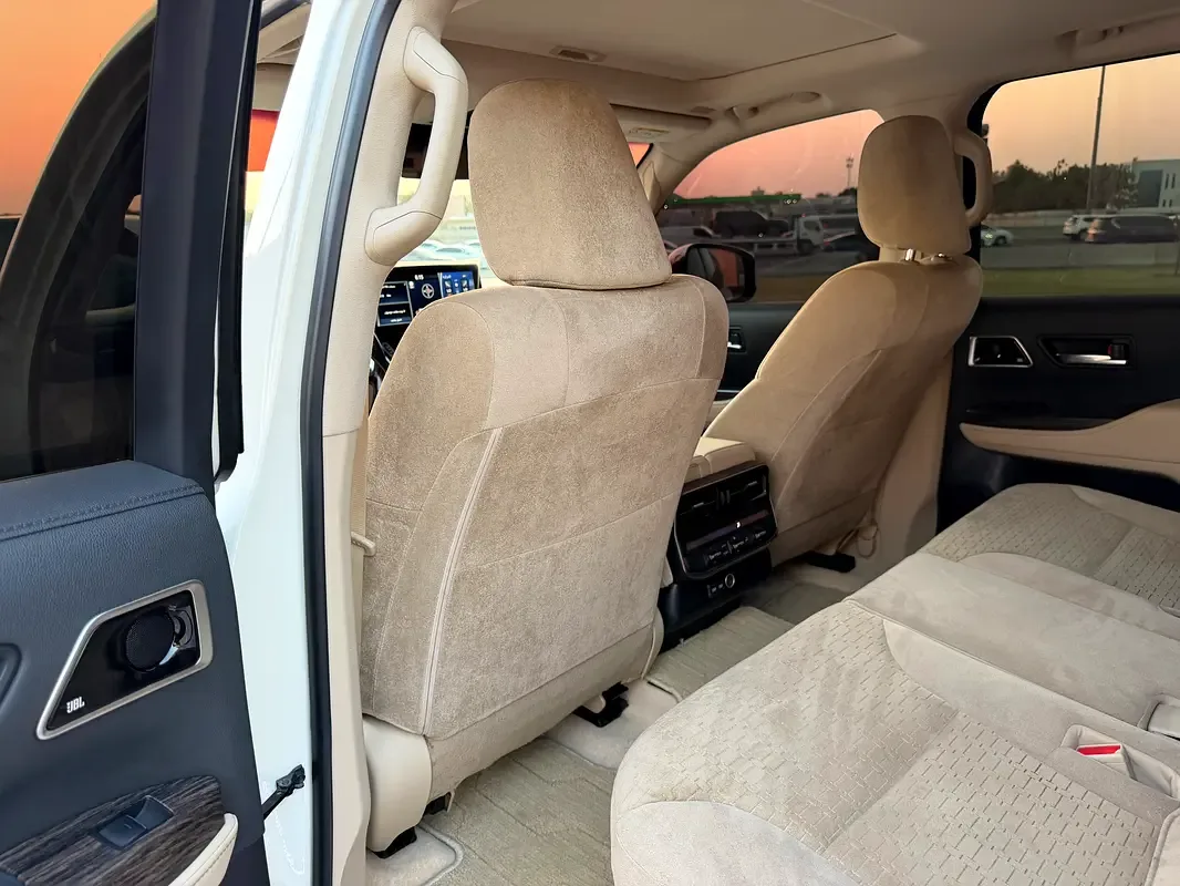 Toyota Land Cruiser 3.5 AT 4WD (415 hp) - 10