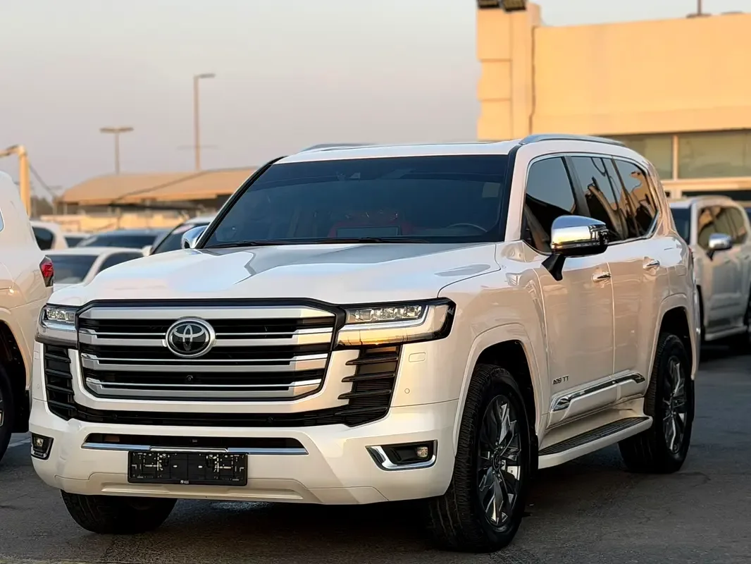 Toyota Land Cruiser 3.5 AT 4WD (415 حصان) - 2