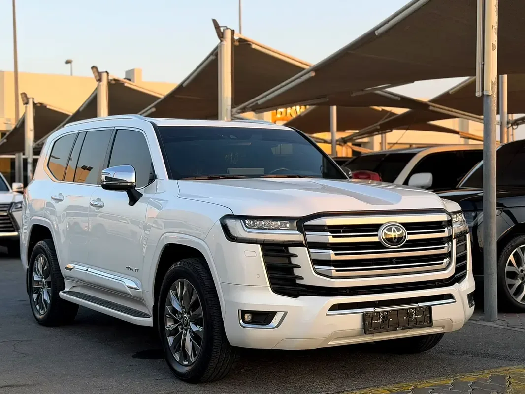 Toyota Land Cruiser 3.5 AT 4WD (415 حصان) - 3