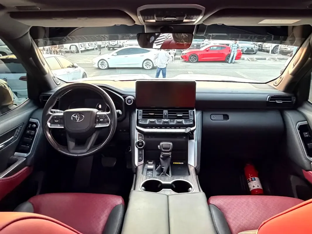 Toyota Land Cruiser 3.5 AT 4WD (415 حصان) - 13