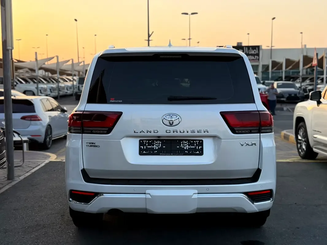 Toyota Land Cruiser 3.5 AT 4WD (415 حصان) - 14