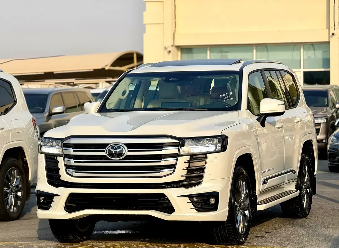 Toyota Land Cruiser 3.5 AT 4WD (415 حصان) - 3