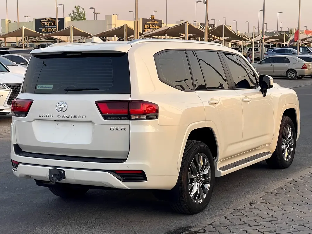 Toyota Land Cruiser 3.5 AT 4WD (415 حصان) - 6