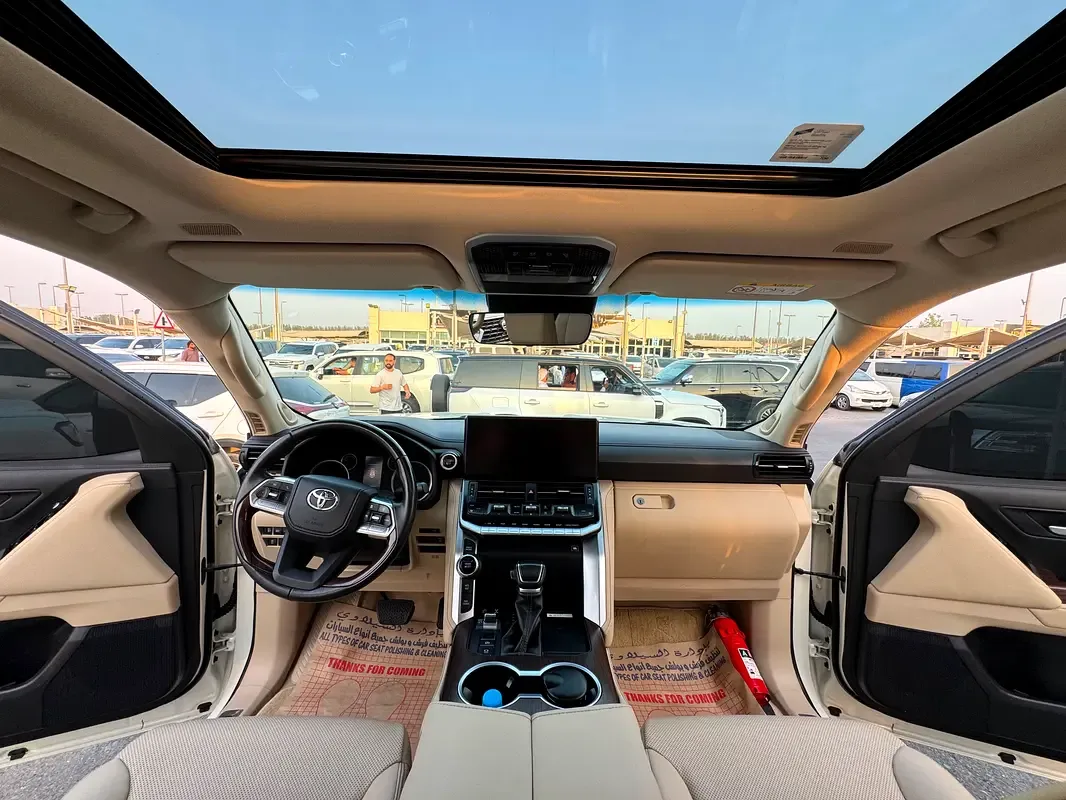 Toyota Land Cruiser 3.5 AT 4WD (415 hp) - 12