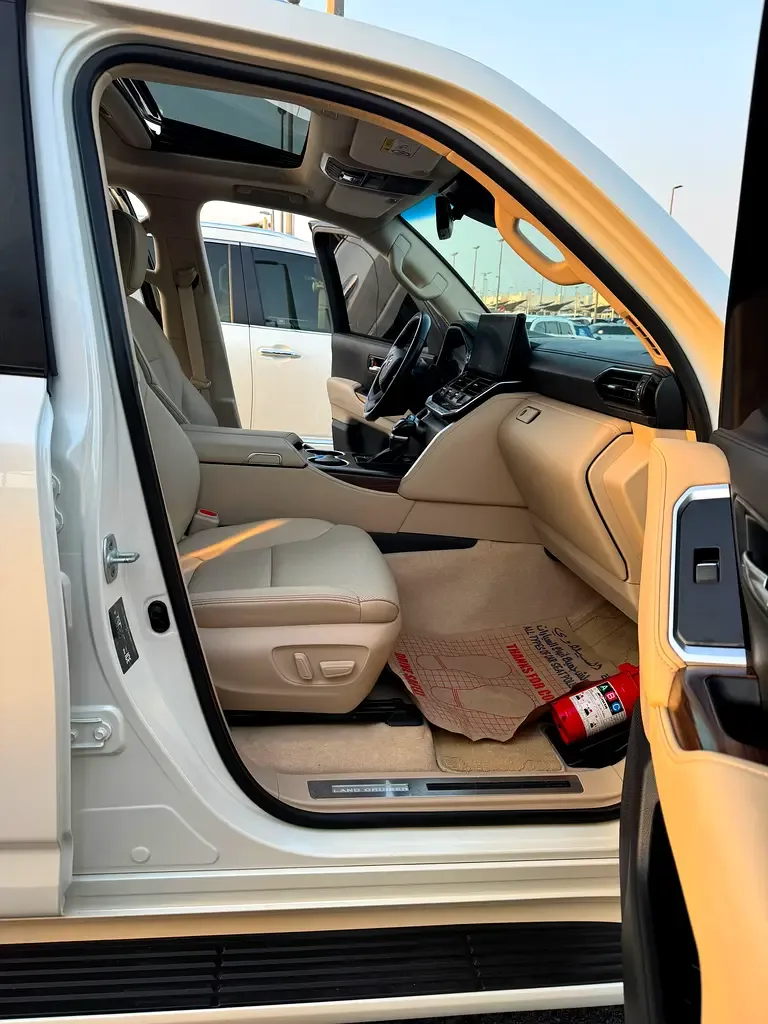 Toyota Land Cruiser 3.5 AT 4WD (415 hp) - 15