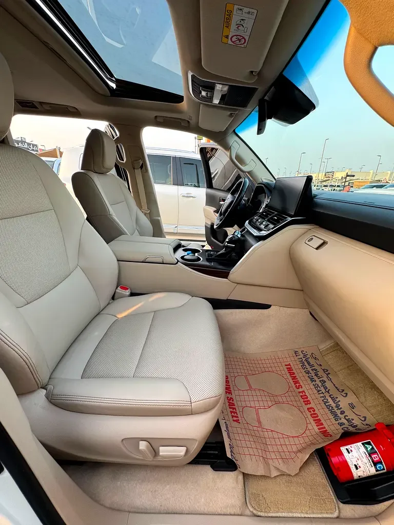 Toyota Land Cruiser 3.5 AT 4WD (415 hp) - 20