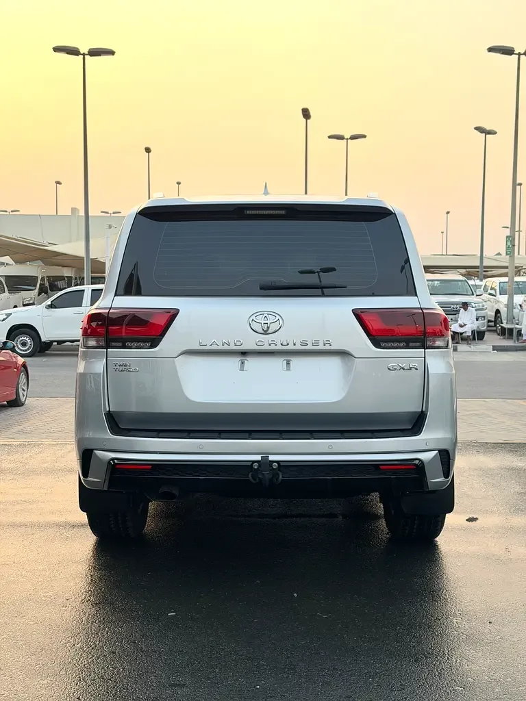 Toyota Land Cruiser 3.5 AT 4WD (415 حصان) - 4