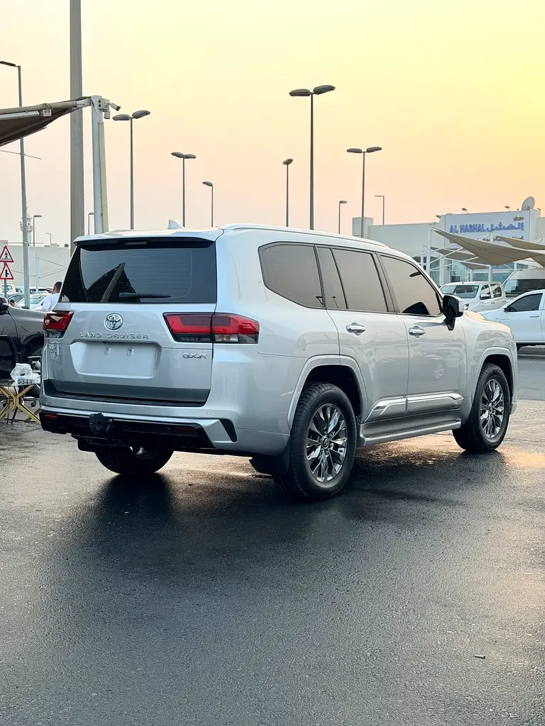 Toyota Land Cruiser 3.5 AT 4WD (415 حصان) - 6