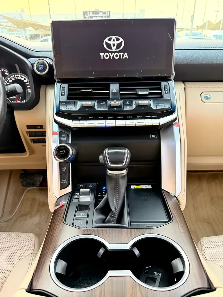 Toyota Land Cruiser 3.5 AT 4WD (415 حصان) - 13