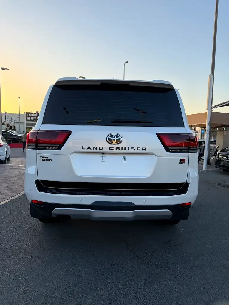 Toyota Land Cruiser 3.5 AT 4WD (415 hp) - 6