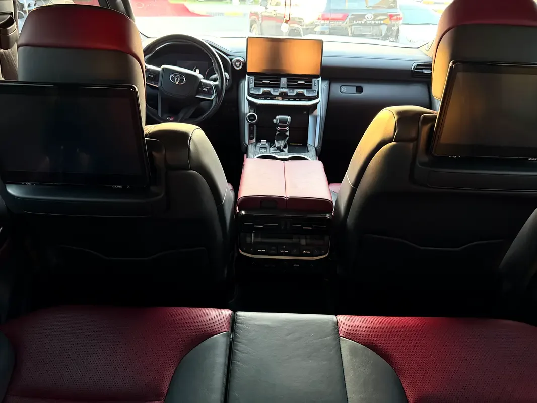 Toyota Land Cruiser 3.5 AT 4WD (415 hp) - 10