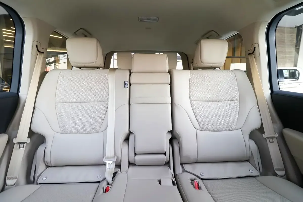 Toyota Land Cruiser 3.5 AT 4WD (415 حصان) - 17