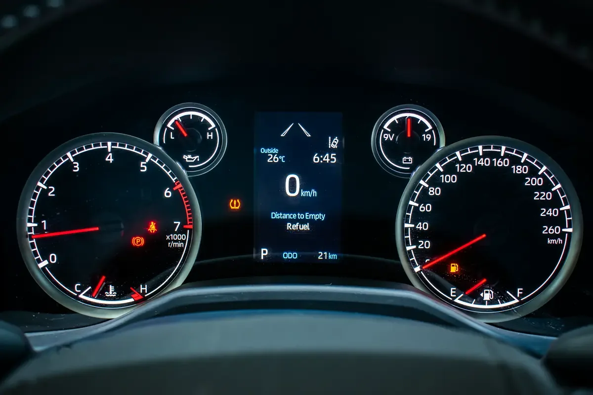 Toyota Land Cruiser 3.5 AT 4WD (415 حصان) - 17