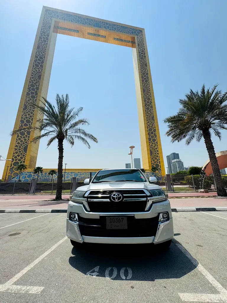 Toyota Land Cruiser 3.5 AT 4WD (415 حصان) - 3